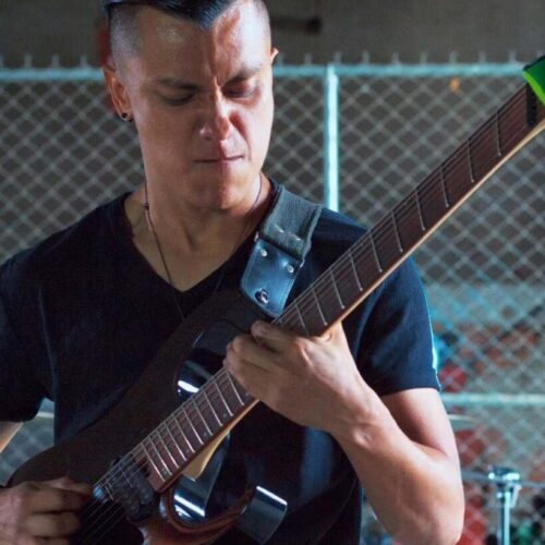 Al-Hersa-guitarra-electrica-acustica-perfil