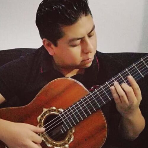 Aldo-Amador-canto-guitarra-electrica-guitarra-acustica-perfil