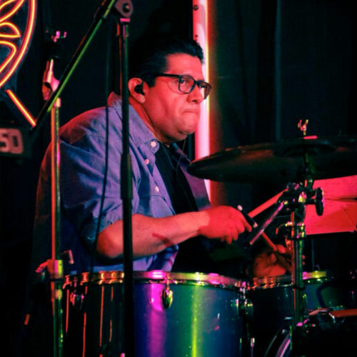 Jose-Pena-Bateria-Guitarra-Electrica-Perfil-2 Jose-Pena-Bateria-Guitarra-Electrica-Perfil-2